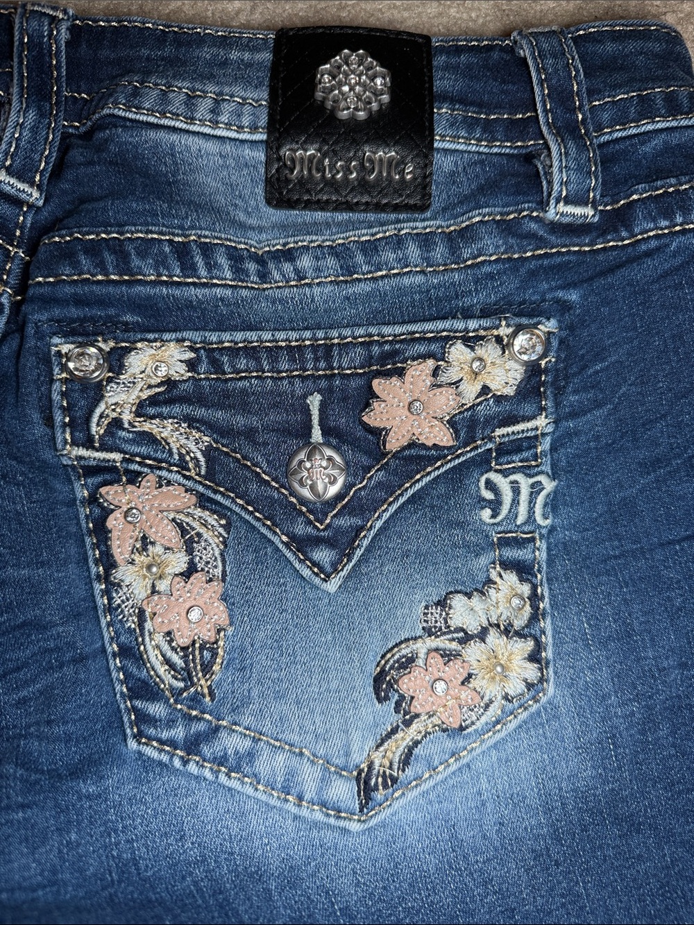 Miss Me Blue Denim Shorts with Floral Embroidery - Picture 2 of 5